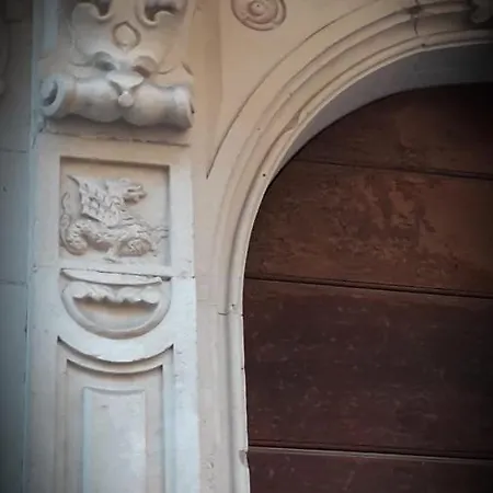 Barons Palazzo Cattaneo Sulmona