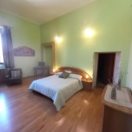 Barons Palazzo Cattaneo *