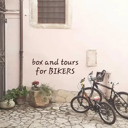 Barons Palazzo Cattaneo Sulmona