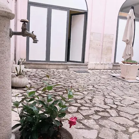 Barons Palazzo Cattaneo
