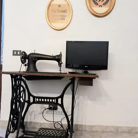 Barons Palazzo Cattaneo *